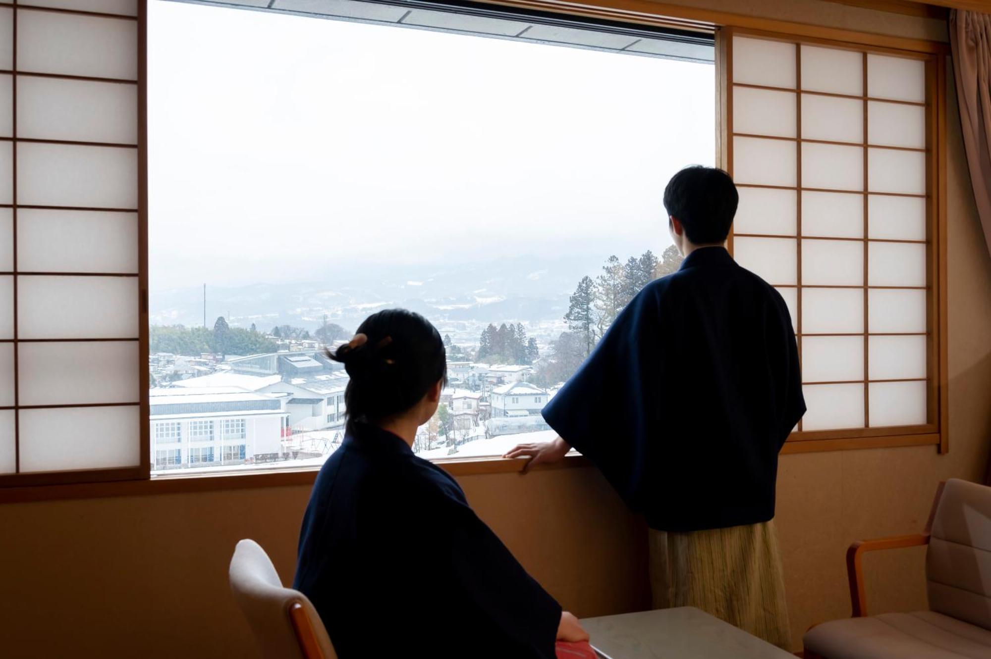 Senkeien Tsukioka Hotel Kaminoyama Exterior foto